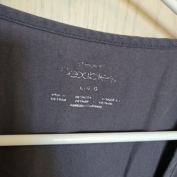 Grey Scrub Top - Picture 3 of 3